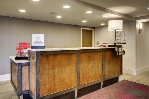 Hampton Inn & Suites Cordele - image 10