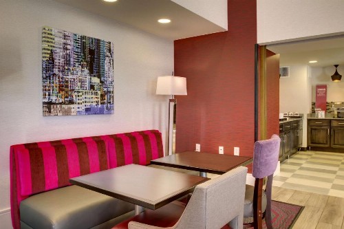 Hampton Inn & Suites Cordele - image 12