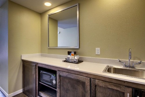Hampton Inn & Suites Cordele - image 38