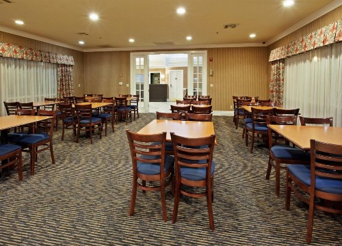 Holiday Inn Express Corning an IHG Hotel - image 13