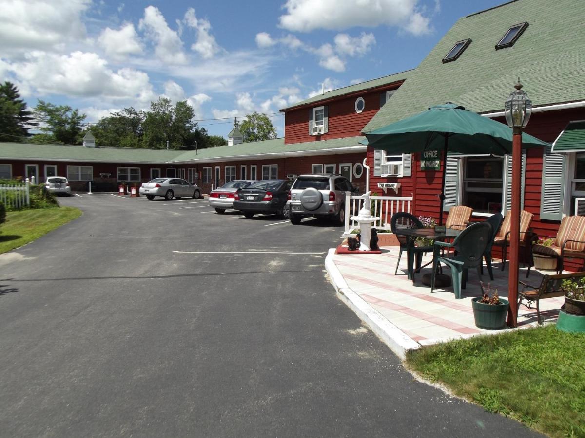 Midway Lodging - main image