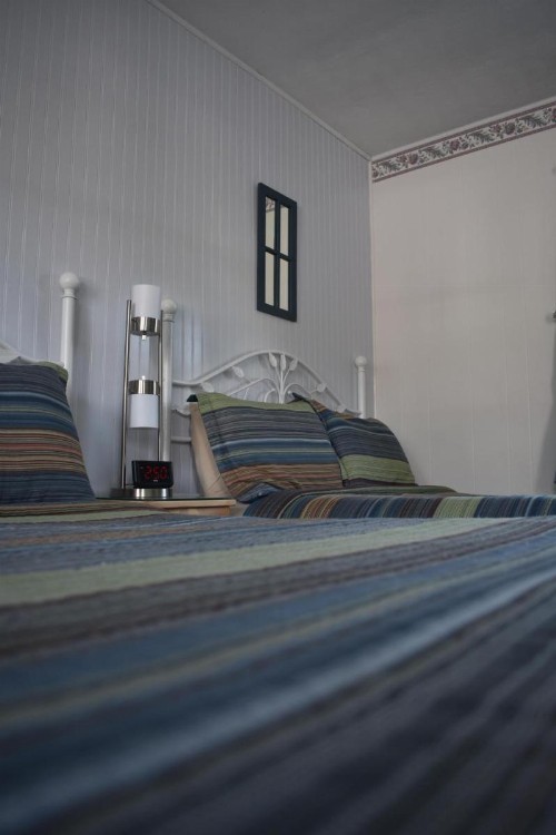 Midway Lodging - image 18