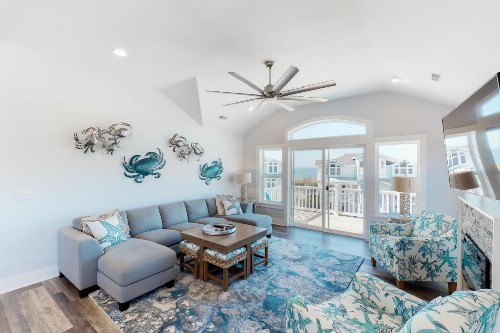 Spectacular Sunset Beach House CB105 - image 1