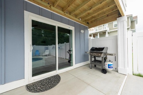 Spectacular Sunset Beach House CB105 - image 11