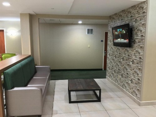 Corona Hotel New York - LaGuardia Airport - image 35