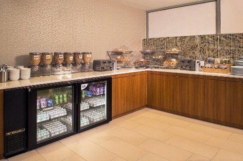 SpringHill Suites by Marriott New York LaGuardia Airport - image 10