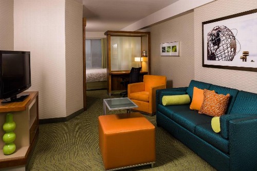 SpringHill Suites by Marriott New York LaGuardia Airport - image 25