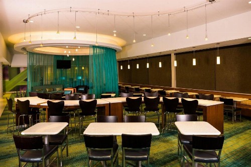 SpringHill Suites by Marriott New York LaGuardia Airport - image 4