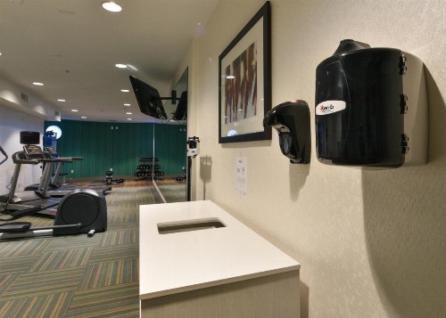 Holiday Inn Express Hotel & Suites Corona an IHG Hotel - image 26