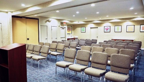 Holiday Inn Express Hotel & Suites Corona an IHG Hotel - image 47