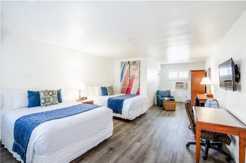 La Avenida Inn - image 12