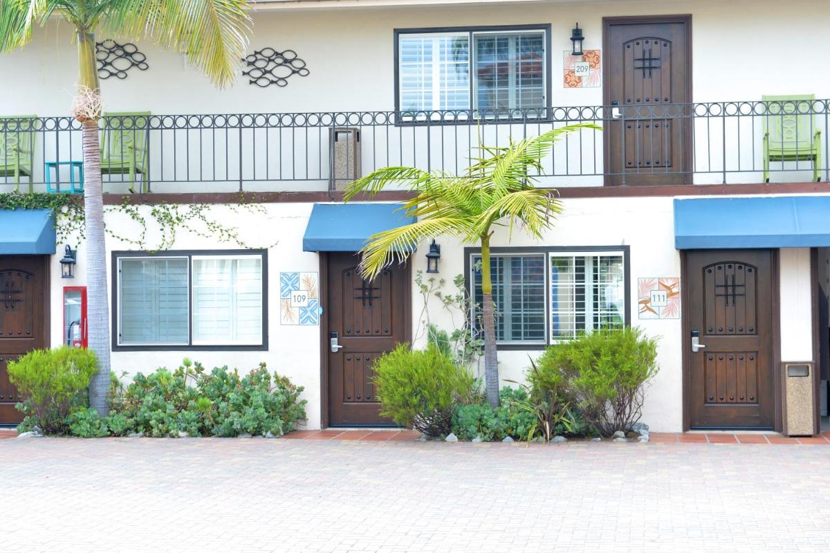 Crown City Inn Coronado - main image