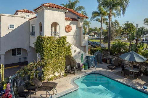 Crown City Inn Coronado - image 10