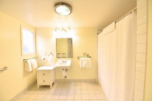 Crown City Inn Coronado - image 18