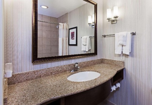 Hilton Garden Inn Corpus Christi - image 16