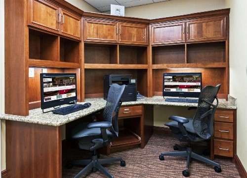 Hilton Garden Inn Corpus Christi - image 17