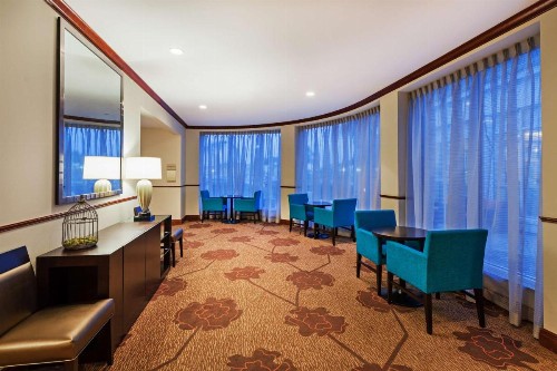 Hilton Garden Inn Corpus Christi - image 18