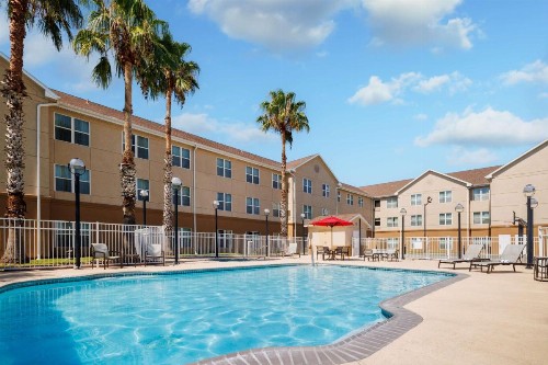 Homewood Suites by Hilton Corpus Christi - image 2