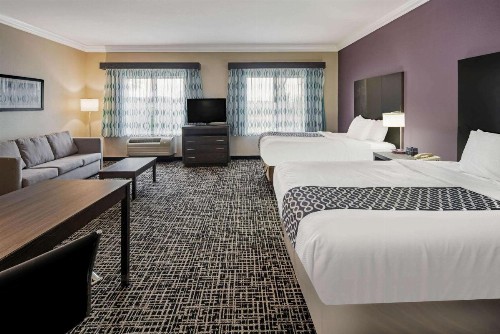La Quinta by Wyndham Corpus Christi-N Padre Isl. - image 20