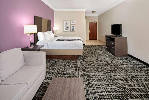 La Quinta by Wyndham Corpus Christi-N Padre Isl. - image 26