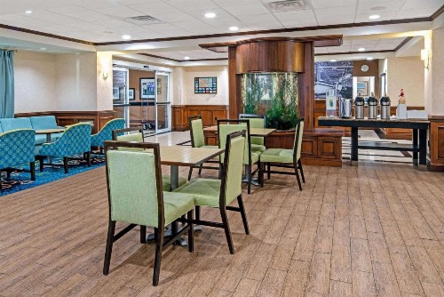 La Quinta by Wyndham Corpus Christi-N Padre Isl. - image 46