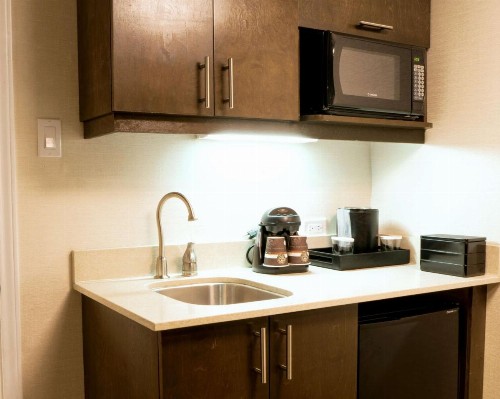 Embassy Suites Corpus Christi - image 24