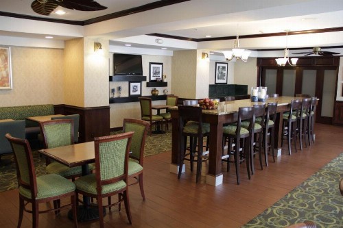 Hampton Inn Corpus Christi - Northwest I-37 - image 17