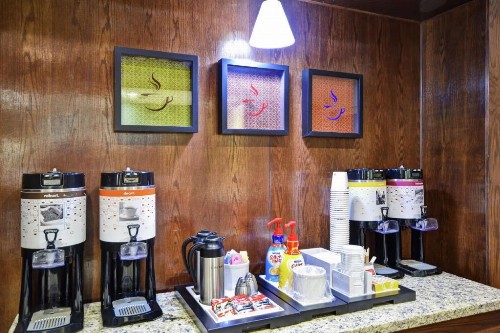 Hampton Inn Corpus Christi - Northwest I-37 - image 27