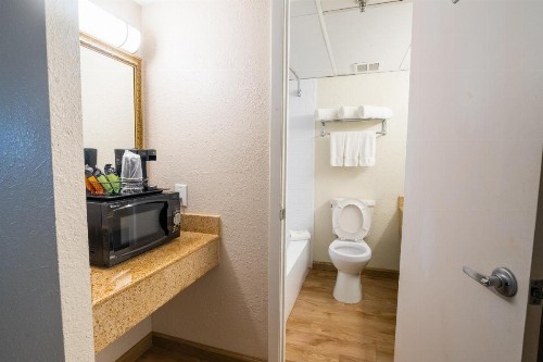Emerald Beach Hotel Corpus Christi - image 18