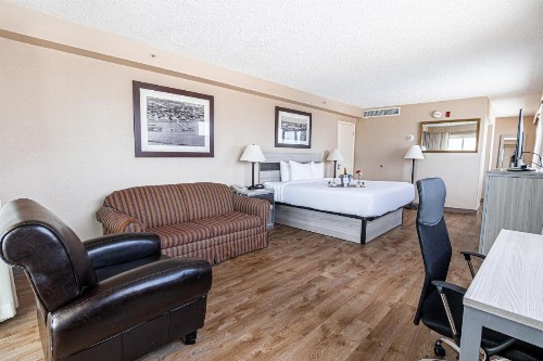 Emerald Beach Hotel Corpus Christi - image 25