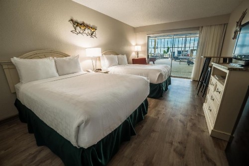 Emerald Beach Hotel Corpus Christi - image 6