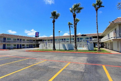 Motel 6-Corpus Christi TX - East - North Padre Island - image 20