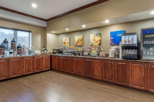 Comfort Suites Near Texas A&M Corpus Christi - image 13
