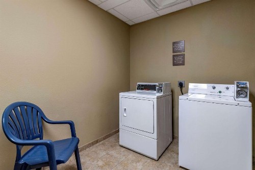 Comfort Suites Near Texas A&M Corpus Christi - image 25