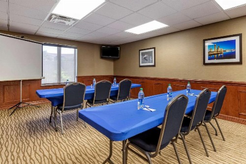 Comfort Suites Near Texas A&M Corpus Christi - image 29