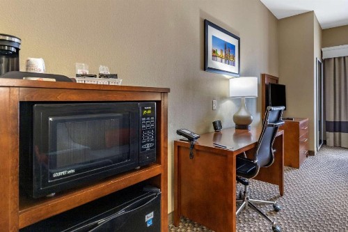 Comfort Suites Near Texas A&M Corpus Christi - image 30