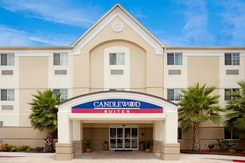 Candlewood Suites Corpus Christi-SPID an IHG Hotel - image 25