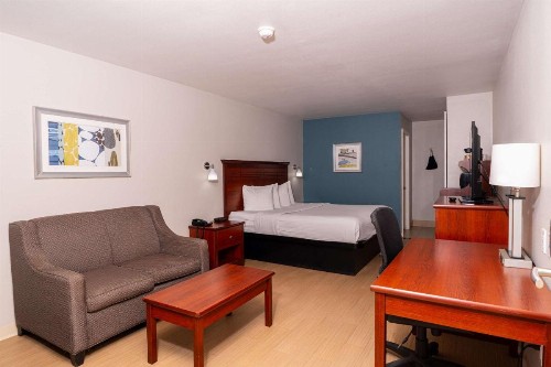 Best Western Paradise Inn - image 2