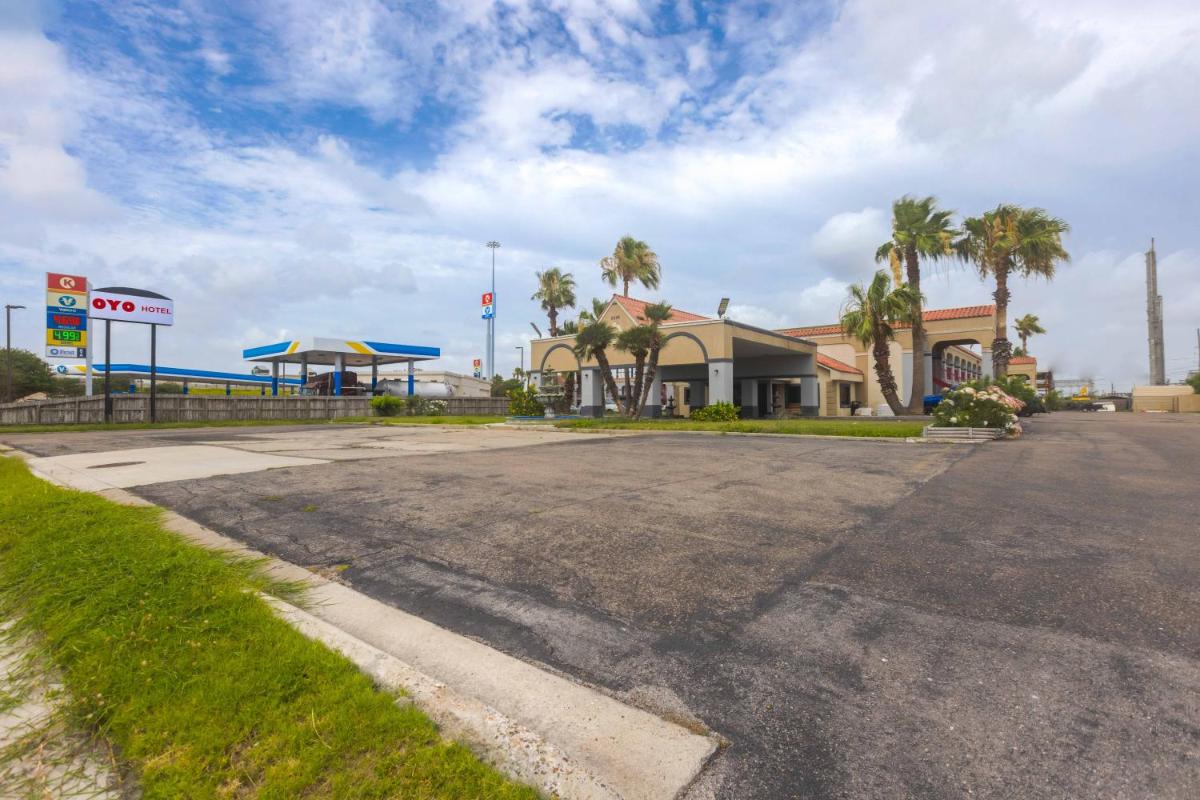 Rodeway Inn Corpus Christi I-37 - image 5