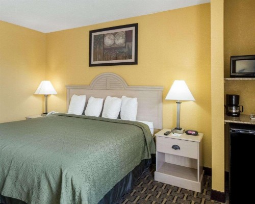 Quality Inn & Suites Corpus Christi - image 14