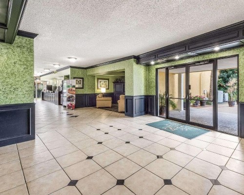 Quality Inn & Suites Corpus Christi - image 6