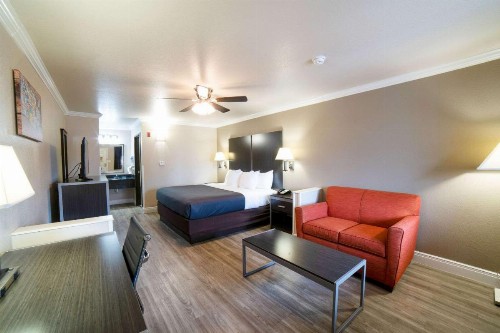 Econo Lodge Inn & Suites Corpus Christi - image 15