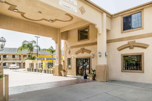 Econo Lodge Inn & Suites Corpus Christi - image 32
