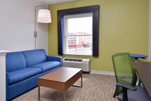 Holiday Inn Express & Suites Corpus Christi-N Padre Island an IHG Hotel - image 10