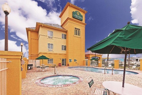 La Quinta by Wyndham Corpus Christi Northwest - image 22