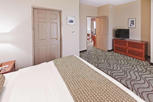 La Quinta by Wyndham Corpus Christi Northwest - image 4
