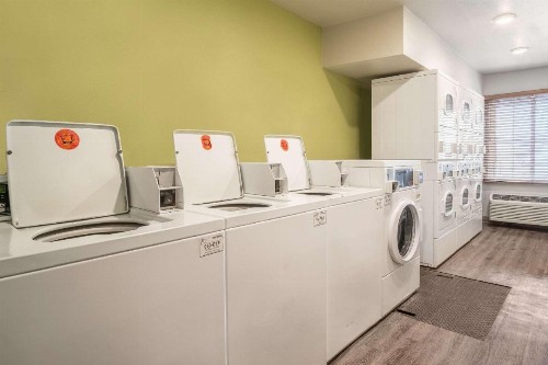WoodSpring Suites Corpus Christi - image 16