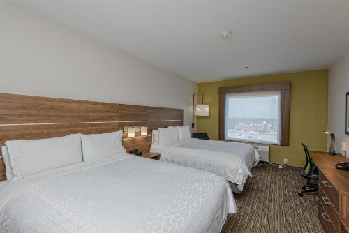Holiday Inn Express & Suites Corpus Christi an IHG Hotel - image 5