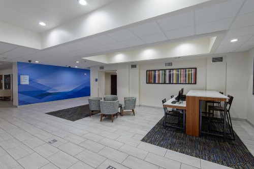 Holiday Inn Express & Suites Corpus Christi an IHG Hotel - image 9