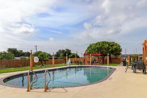 Best Western Northwest Corpus Christi Inn & Suites - image 5